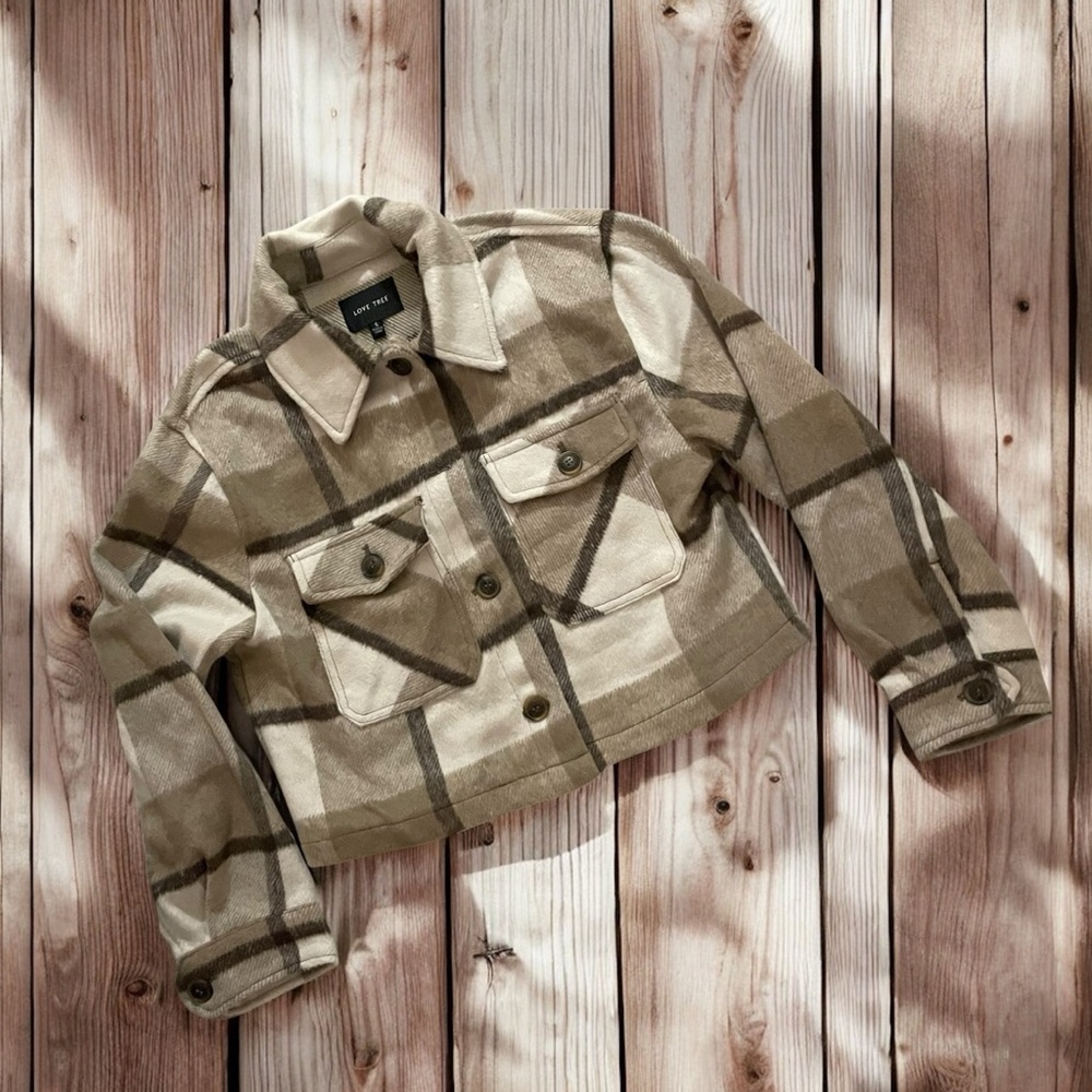 Love Tree Cream Plaid Shacket Jacket Size S - Picture 3 of 11